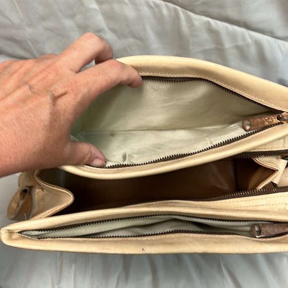 Vintage Leather Hand Tooled RARE Purse 1960s Mexico Ivory Yellow Mayan Roses - Picture 5 of 16